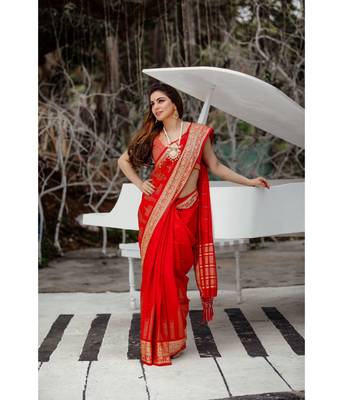 Shraddha Arya Designer Red woven art silk saree with blouse 5