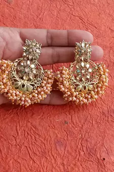 Gold earrings