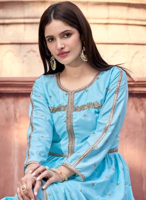 Blue embroidered crepe salwar 3