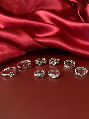 Silver toe-rings 1
