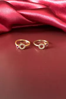 Copper toe-rings