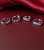 Silver toe-rings
