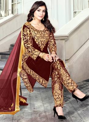 Maroon Embroidered Pakistani Pant Suit 2