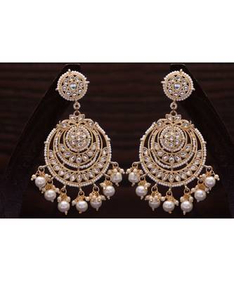 Jewels Cutting Edge Earing 1
