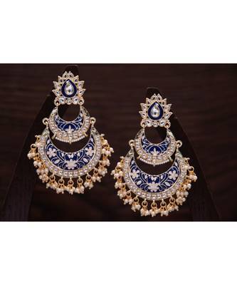 Jewels Charming Earing 1