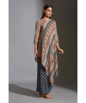 Asymetrical Printed Top With Printed Pants 3