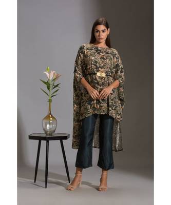 Kaftaan Printed Sequence Top With Belt Paired With Bottle Green Pants 1