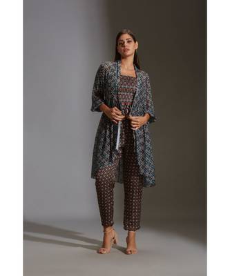 Printed Rushed Top Paired With Narrow Bottom Pants And Printed Chiffon Jacket 2