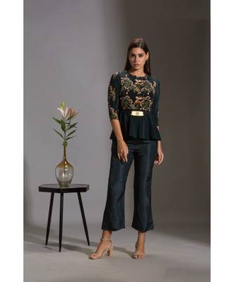 Printed Sequence Peplum Top Paired With Pants 1