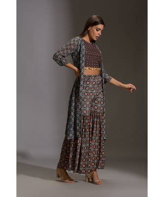 Printed Crop Top With Tassel Detail Paird With Printed Sharara And Jacket 3