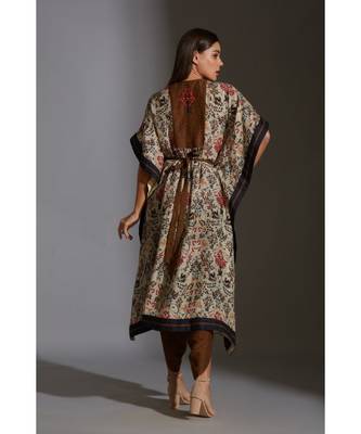 Printed Kaftaan Top Paired With Dhoti Printed Pants 5