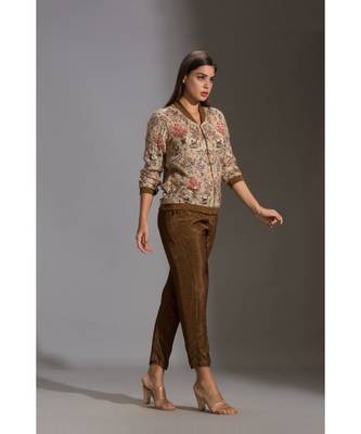 Printed Sequence Jacket With Zipper Ad Rib Cuff Paired With Printed Straight Pants 3