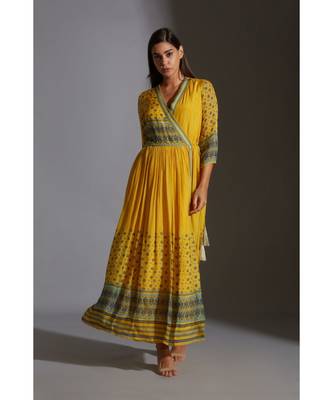Overlap Printed Dress With Gathers 1