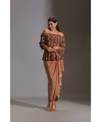 Rushed Offshoulder Top Paired With Printed Dhoti Skirt 2