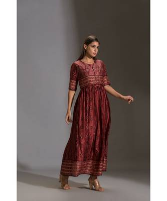 Printed Dress Paired With Sleeveless Jacket 3