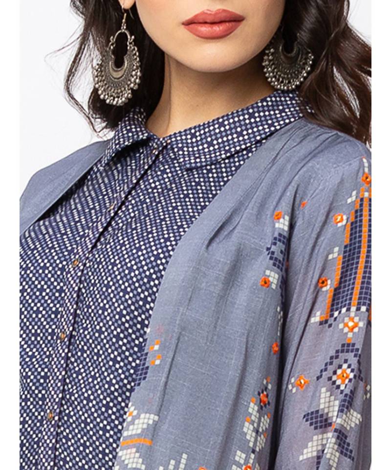 collar dress wuth gatheres at waist is paired with printed long jacket