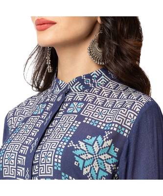 Printed Dress With Flared Sleeves 4