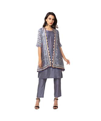 Printed Kurta And Pants With Embroidered Jacket 1