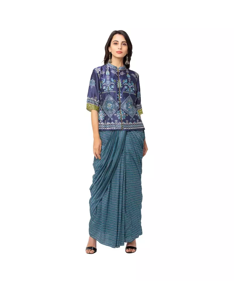 printed jacket with collar and zipper paired with printed drape skirt