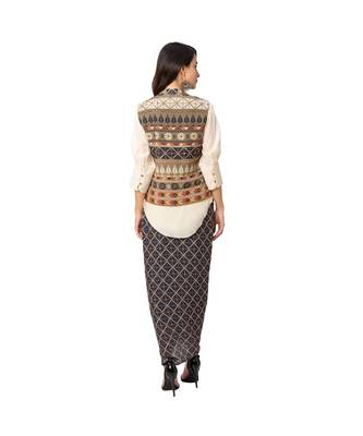 Tiraz Printed Embroidered Drape Skirt Set 5