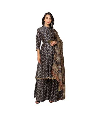 Printed Tunic With Flared Pants And Dupatta 2