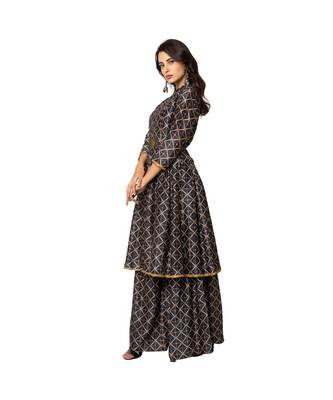 Printed Tunic With Flared Pants And Dupatta 3