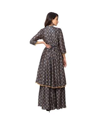 Printed Tunic With Flared Pants And Dupatta 5