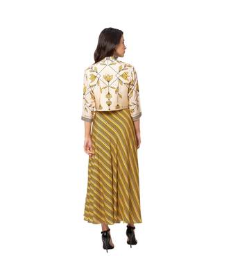 Bias Cut Dress Paired With Printed Jacket 5