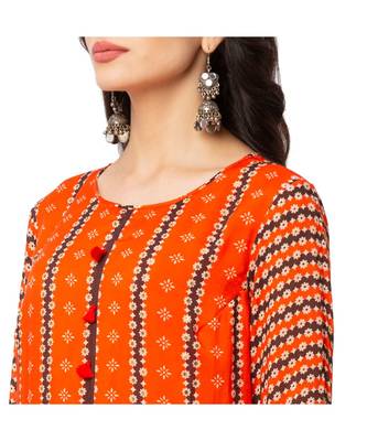 Printed Front Slit Kurta With Pants 4