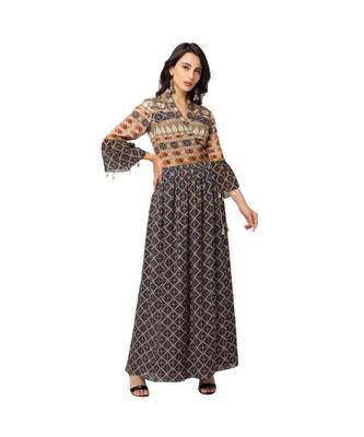 Printed Wrap Dress With Overlap Tie Up 1