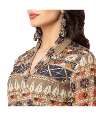 Printed Wrap Dress With Overlap Tie Up 4