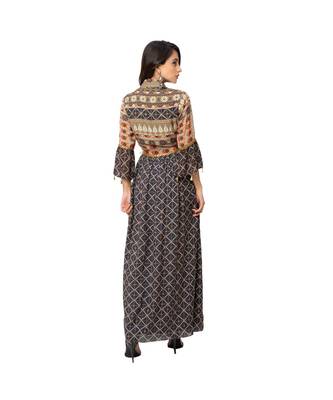 Printed Wrap Dress With Overlap Tie Up 5