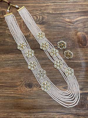 Glorious Multilayer Off White Jadau Kundan Necklace 1