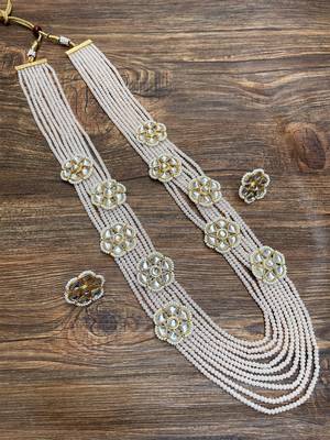 Glorious Multilayer Off White Jadau Kundan Necklace 2