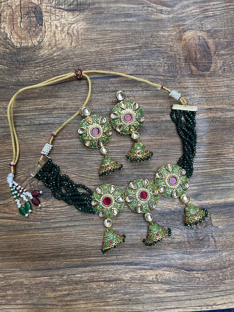 Green Antique Kundan Necklace Set