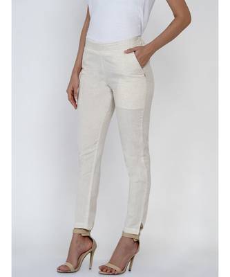 women off white cotton flex basic pant with pockets 4