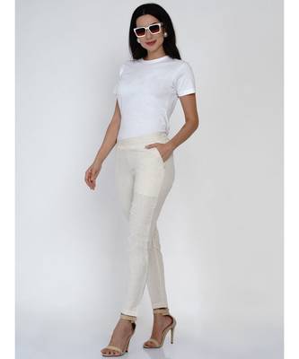 women off white cotton flex basic pant with pockets 7