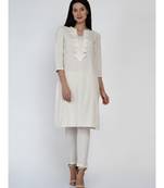 women set of off white cotton flex kurta with lace work and co-ordinated basic pants