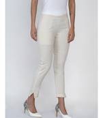 women off white cotton pant with lace work at hem