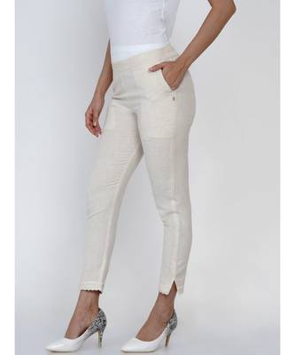 women off white cotton pant with lace work at hem 2