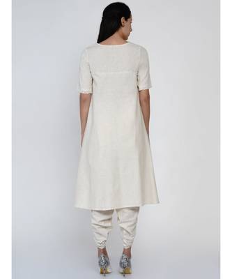 women off white cotton flex assymetric hem flared kurta with lace work 5