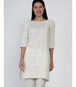 women set of off white cotton flex boat neck lace work kurta with co-ordinated flex pants