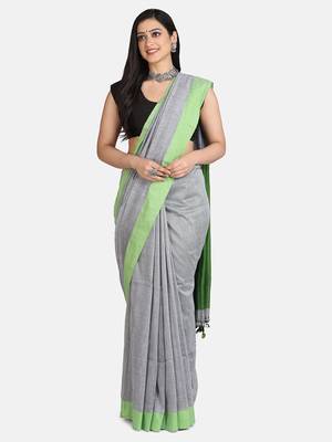 Grey Melange Plain Work Khadi Cotton Handloom Saree With Blouse 2