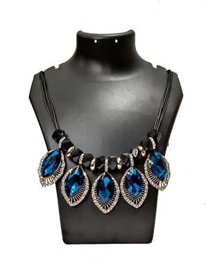 Blue necklaces 1