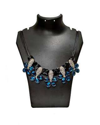 Blue necklaces 1