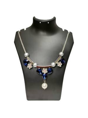 Blue necklaces 1