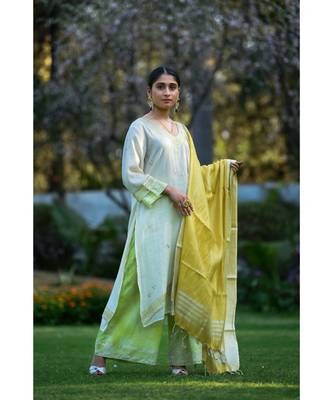 Ivory Kurta with Soft Green Shibori Pallazo 2