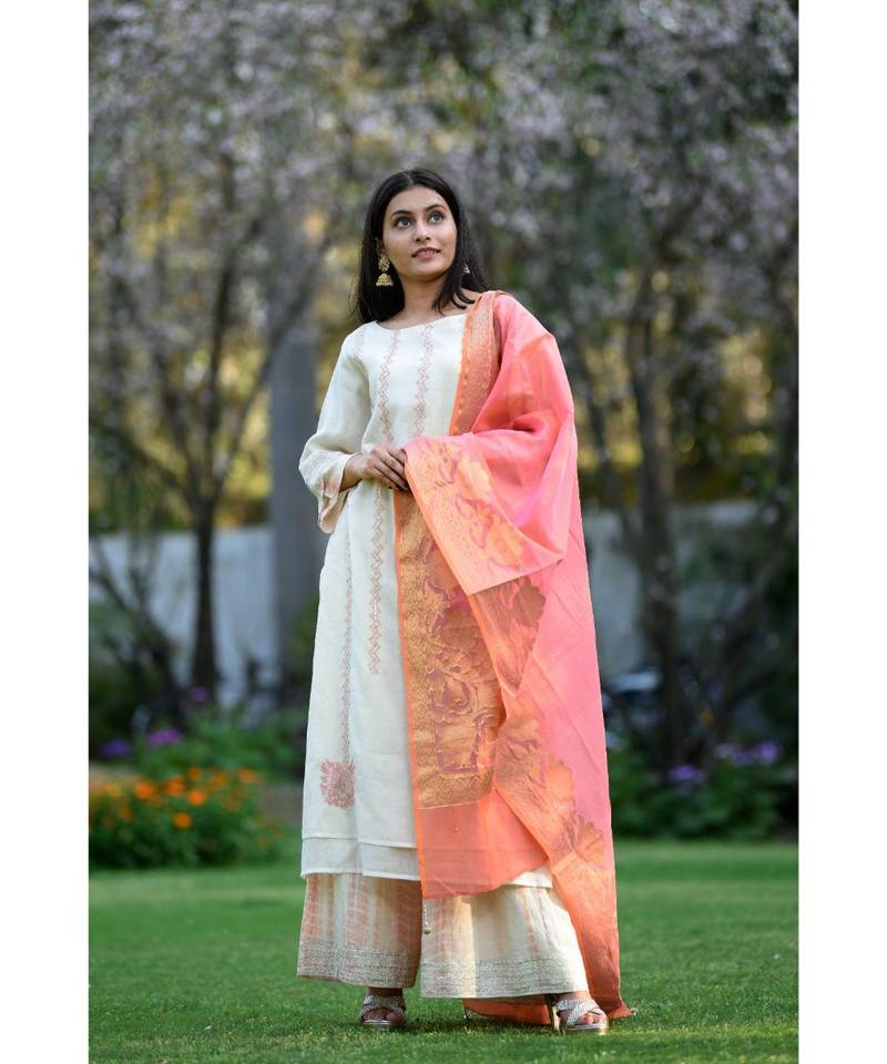 Layered Ivory Kurta with Shibori Pallazo