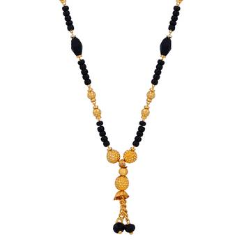 Gold Plated Jewellery Delicated Pandent Black Beads Mangalsutra For Women 3