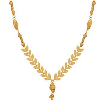 Amazing Gold Plated Delicate Chain Black Beads Mangalsutra For Women 3